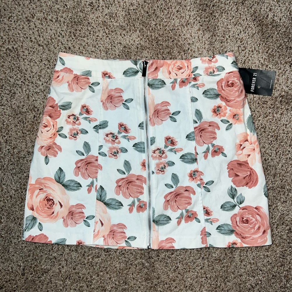 Size Large floral zip skirt - Picture 4 of 5